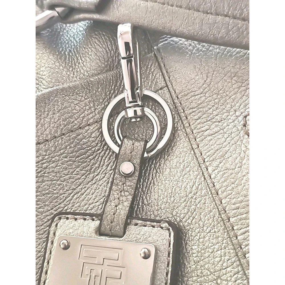 Tignanello‎ Triple T Silver Leather Silver Charm Metal Key Fob Keychain Hang Tag